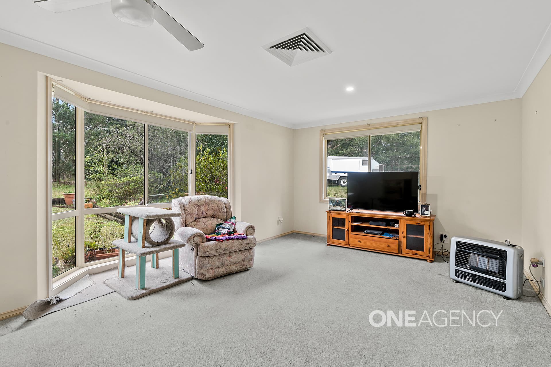 24 Tartarian Crescent, Bomaderry, Bomaderry - Thumbnail 7