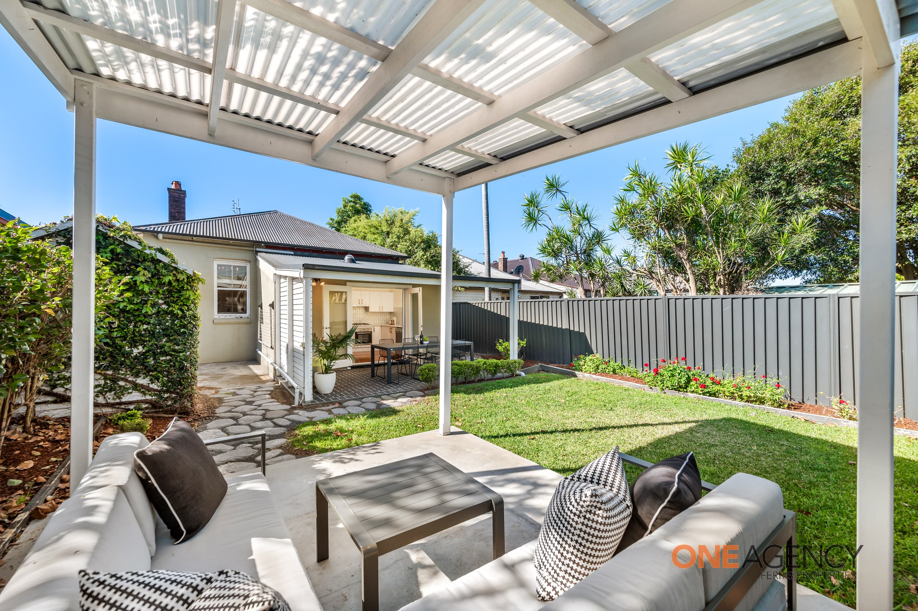 17 Macquarie Street, Mayfield, Mayfield - Thumbnail 4