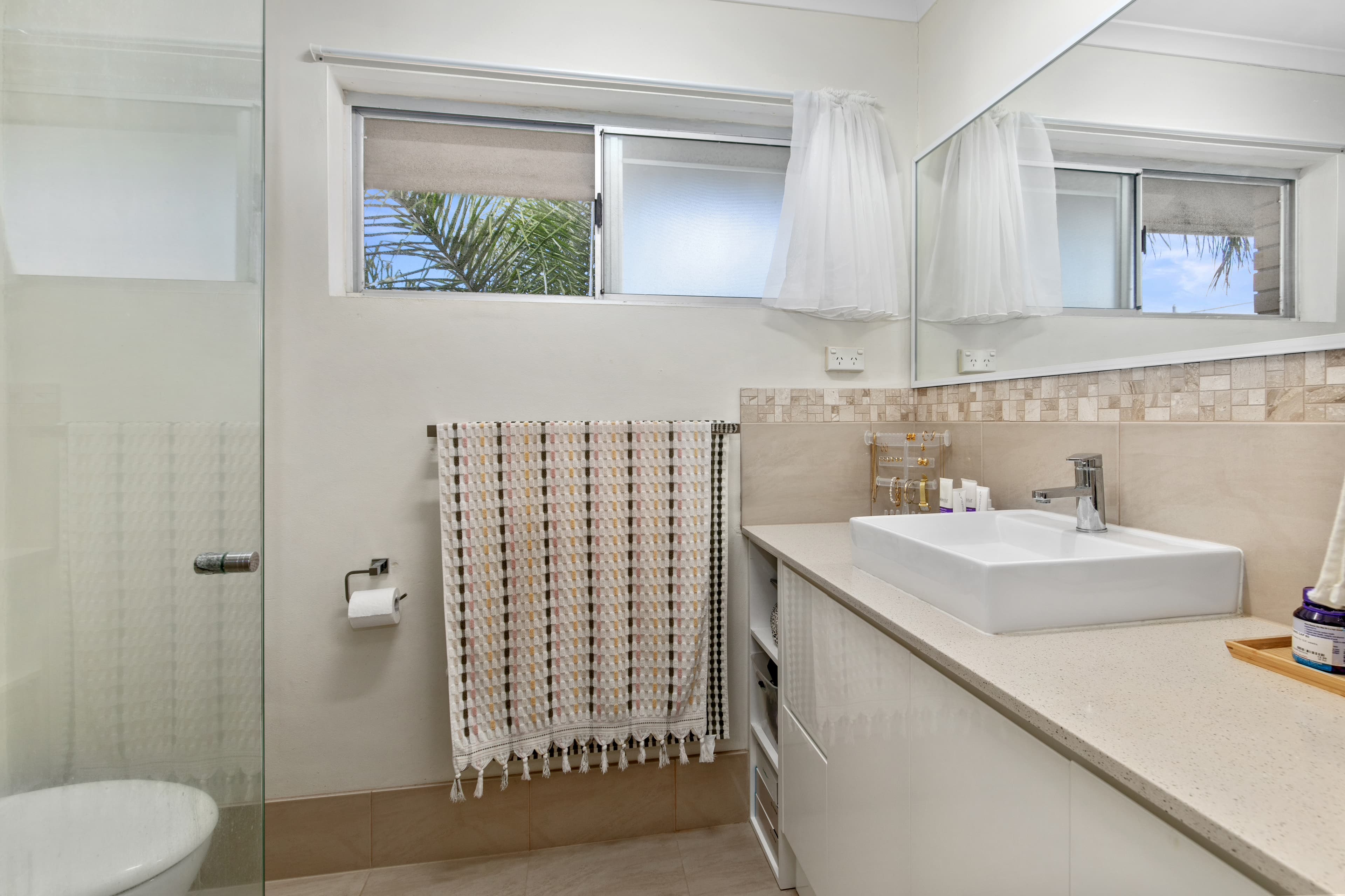 11/18 Ikkina Road, Burleigh Heads, Burleigh Heads - Thumbnail 7