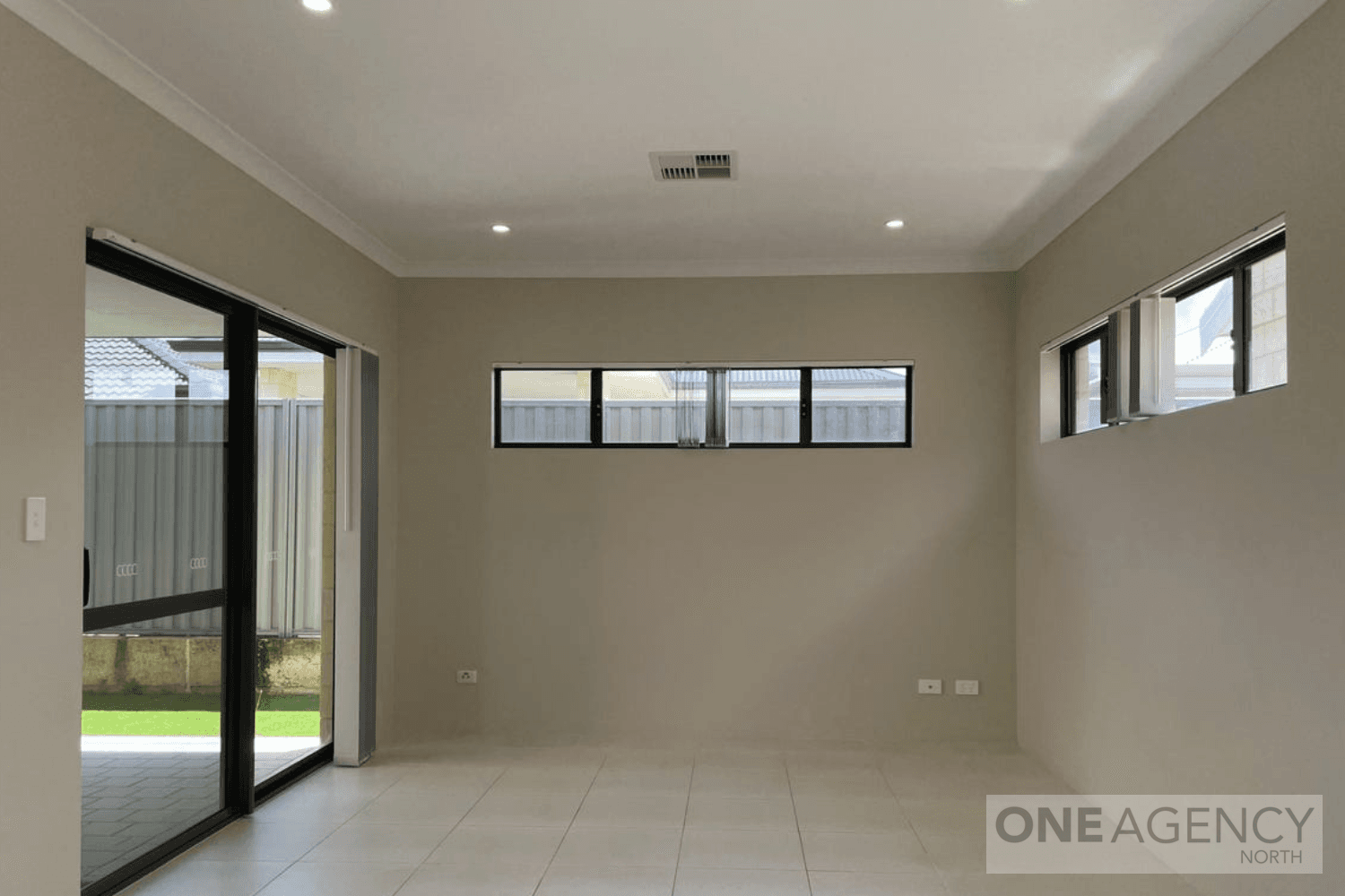 10 Macadamia Loop, Piara Waters, Piara Waters - Thumbnail 4