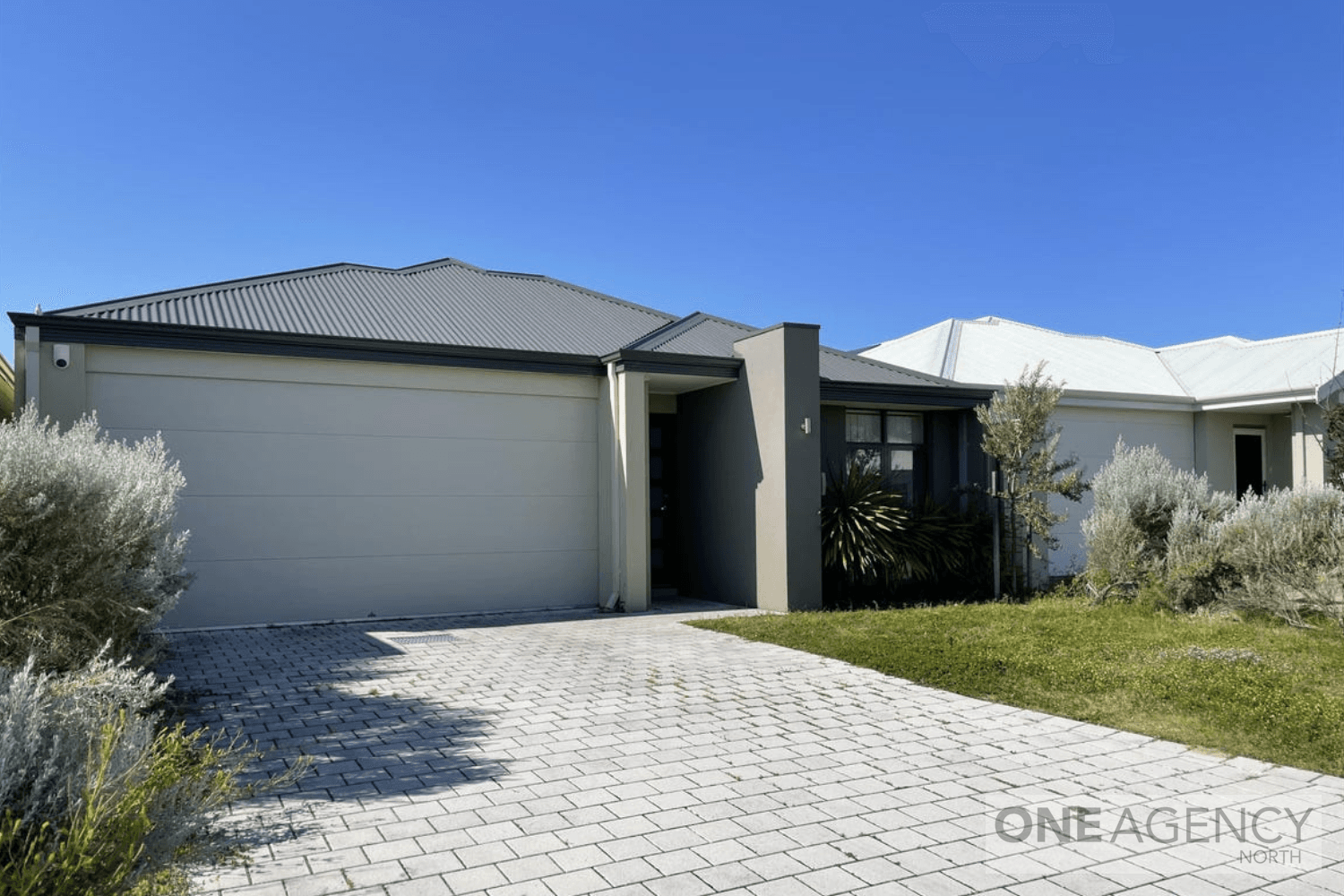 10 Macadamia Loop, Piara Waters, Piara Waters - Image 1