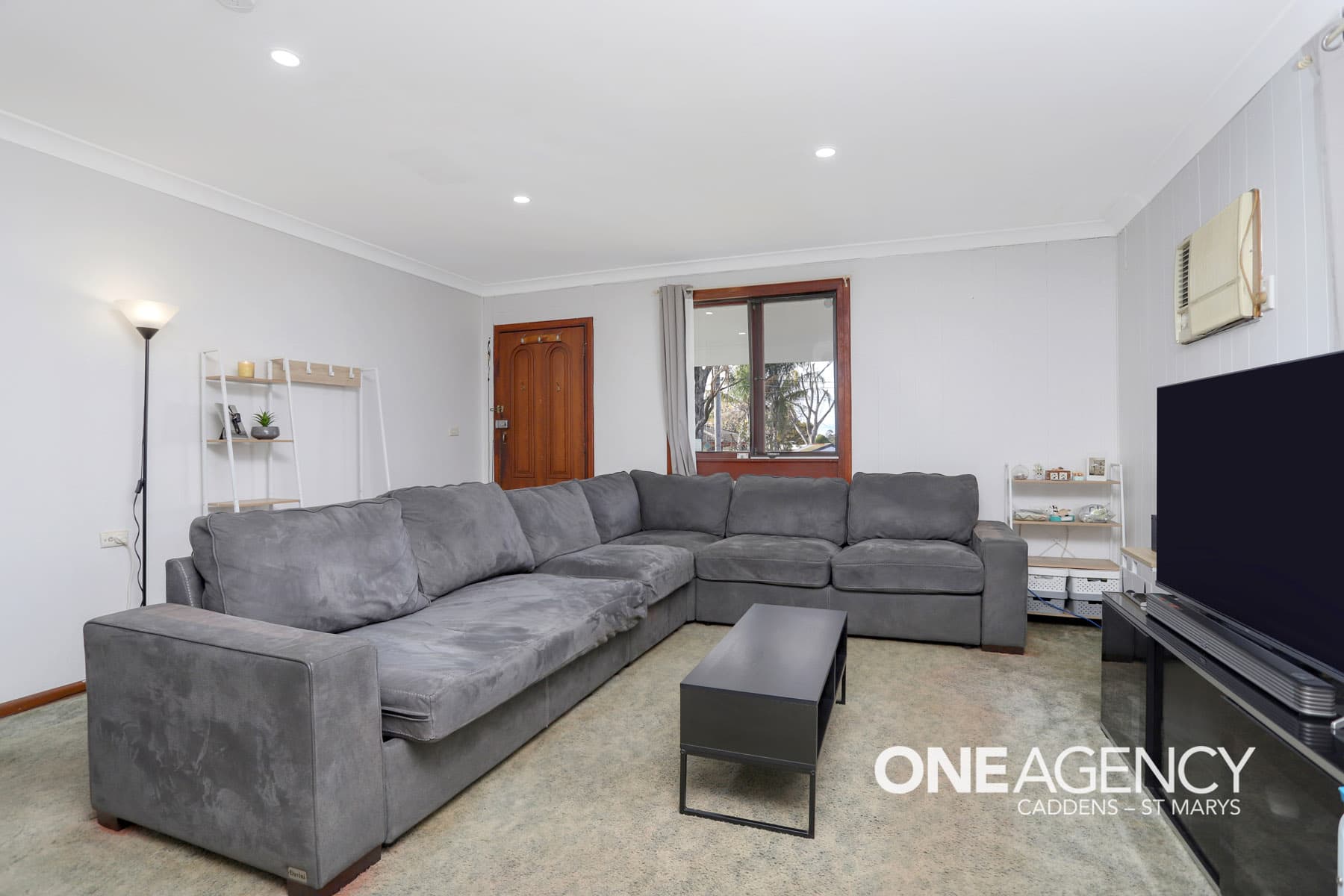 24 Magellan Avenue, Lethbridge Park, Lethbridge Park - Thumbnail 4