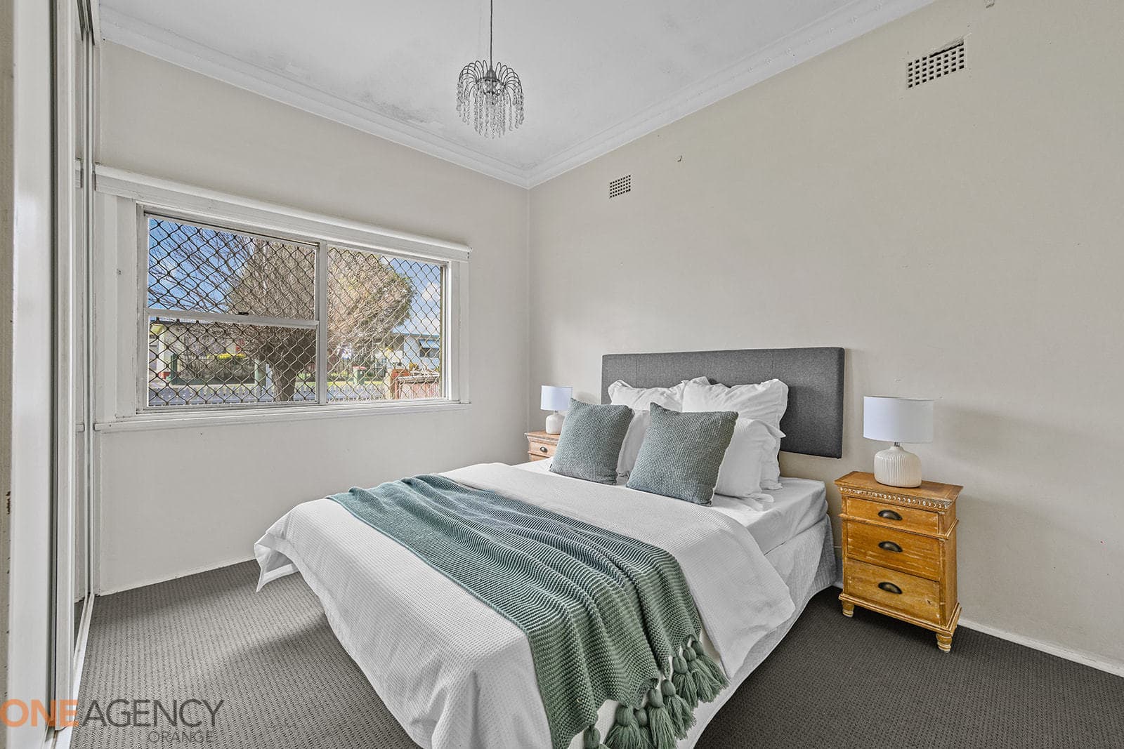 13 Autumn Street, Orange, Orange - Thumbnail 5