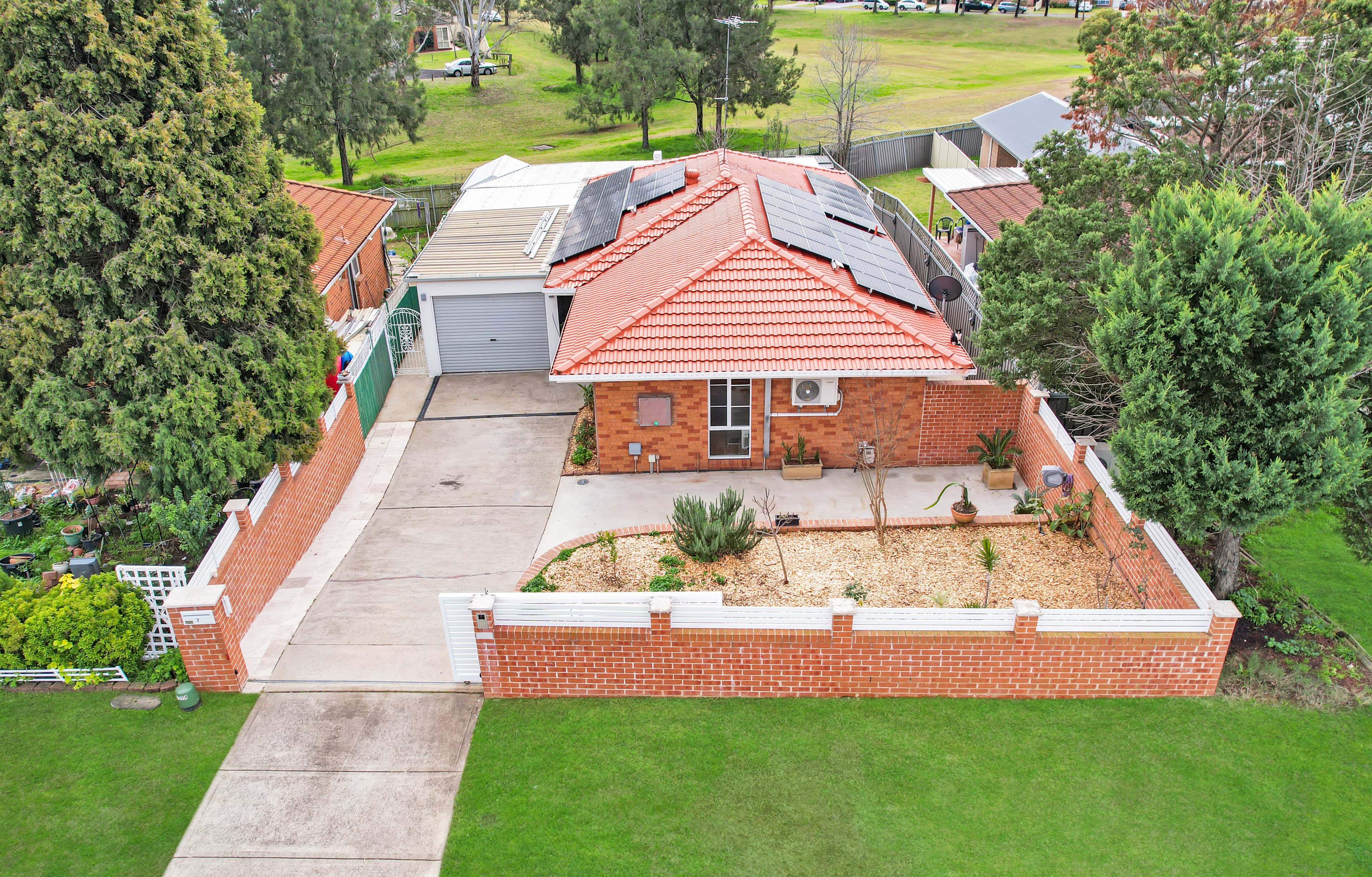 7 Lodestone Place, Eagle Vale, Eagle Vale - Image 1
