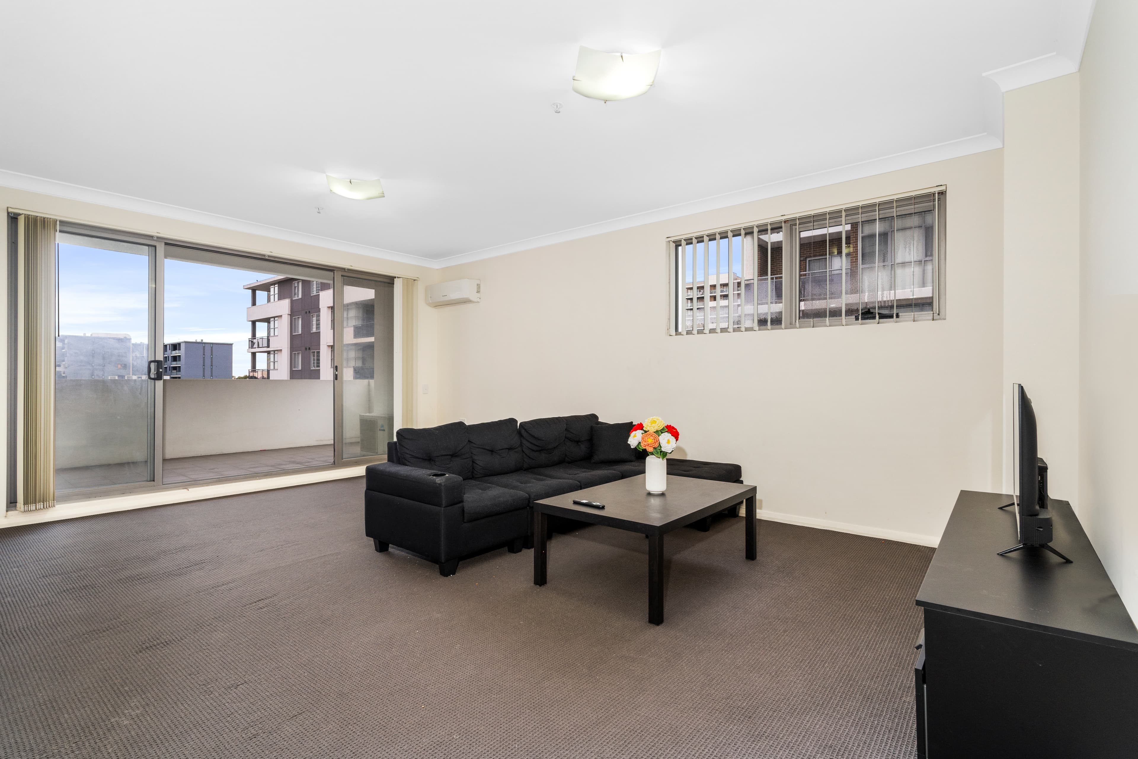 90/1 Browne Parade, Warwick Farm, Warwick Farm - Thumbnail 3