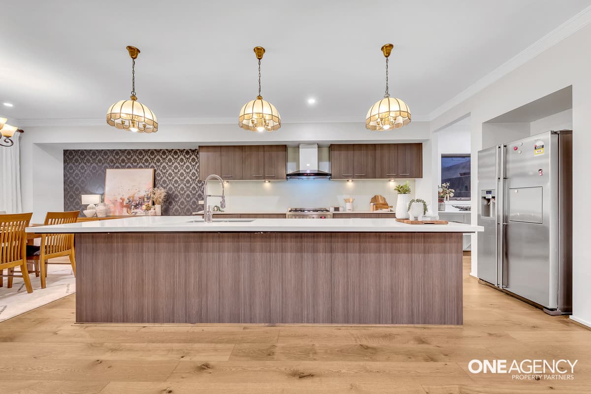 4 Santorini Crescent, Point Cook, Point Cook - Thumbnail 2