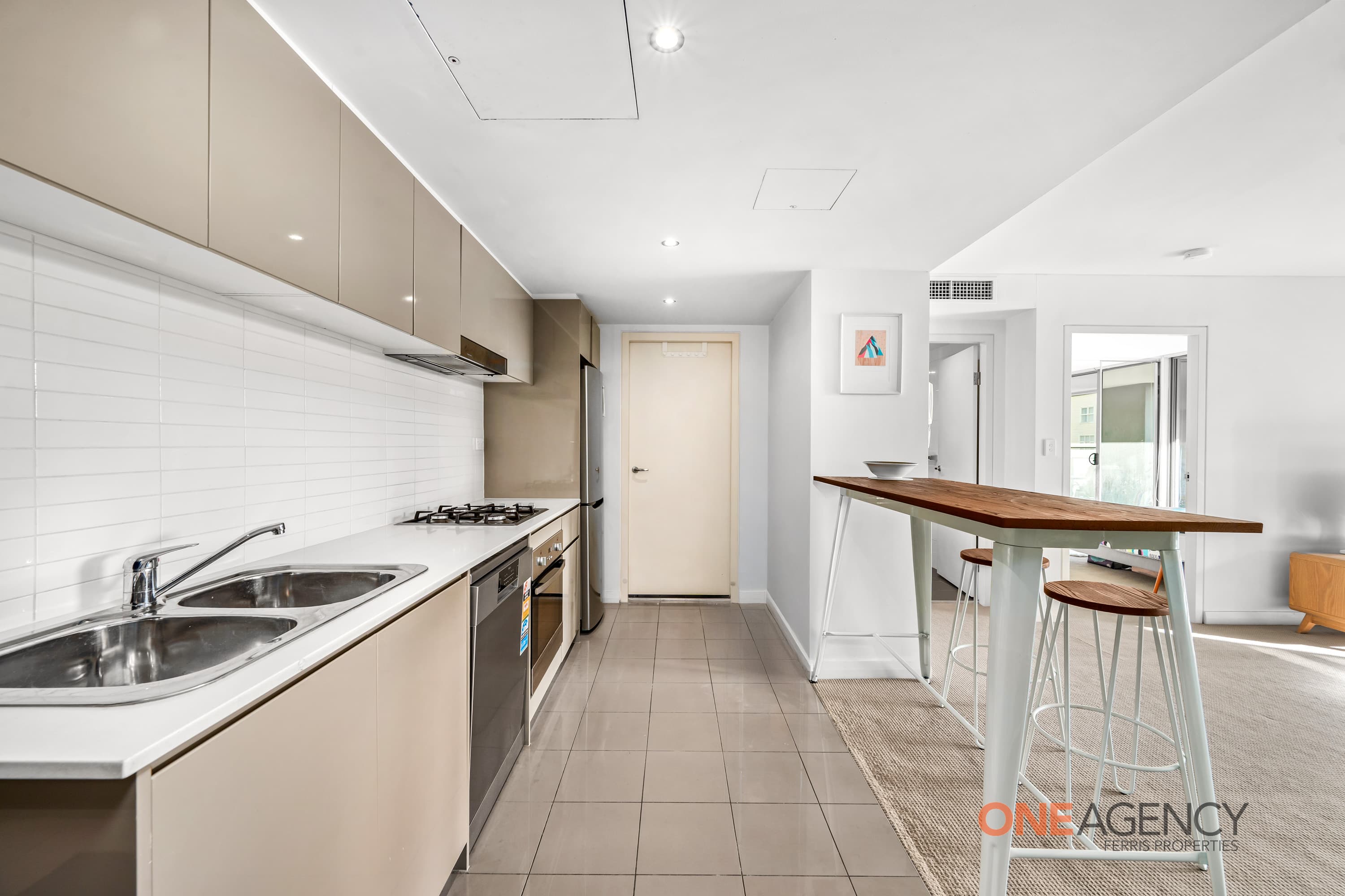 411/335 Wharf Road, Newcastle, Newcastle - Thumbnail 6