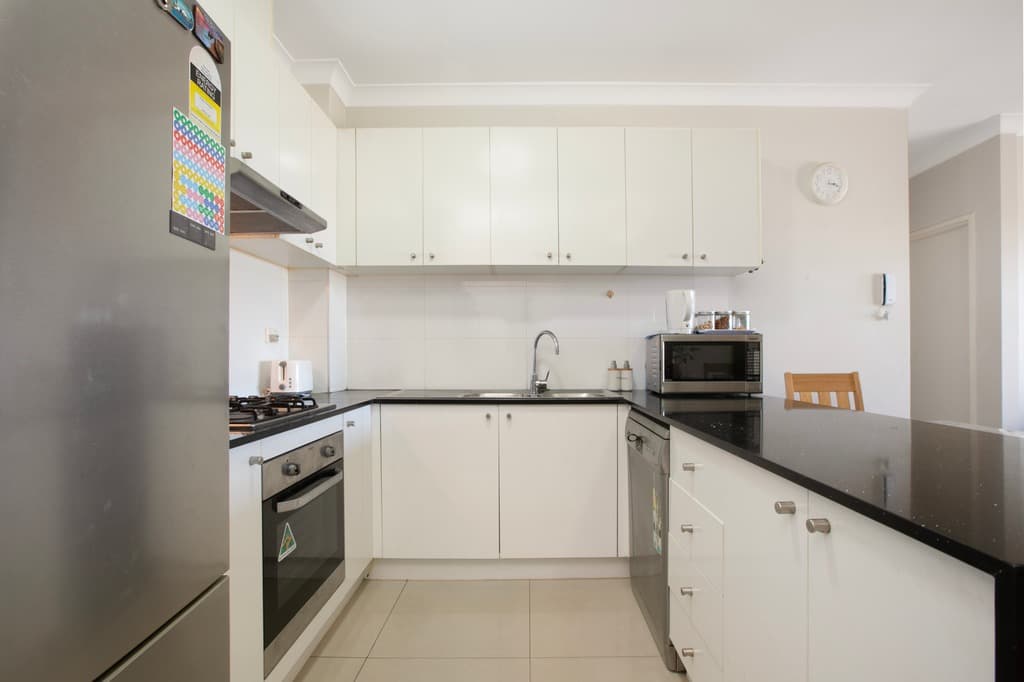 232B/1-7 Hawkesbury Road, Westmead, Westmead - Thumbnail 2