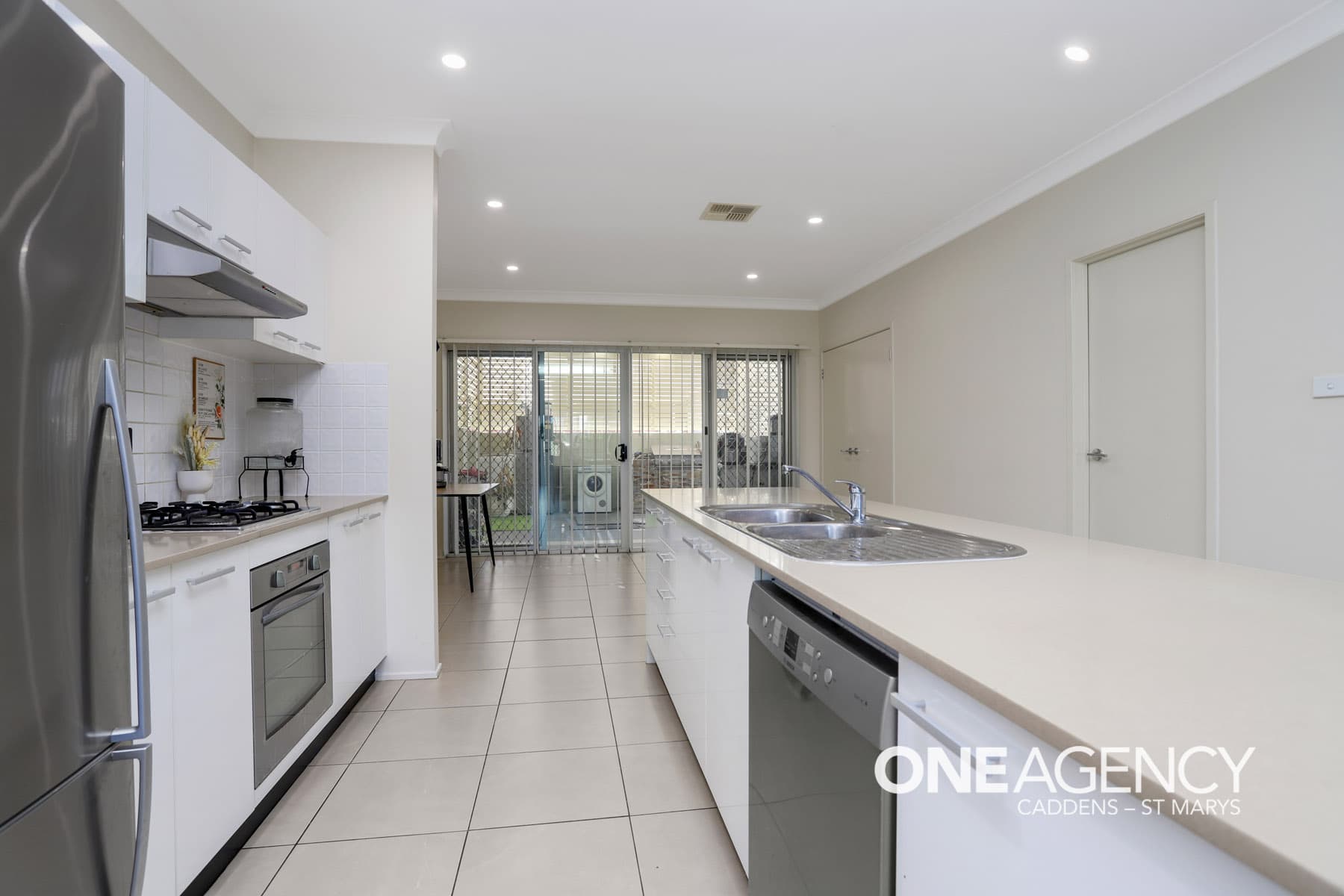 46 Fowler Street, Claremont Meadows, Claremont Meadows - Thumbnail 2