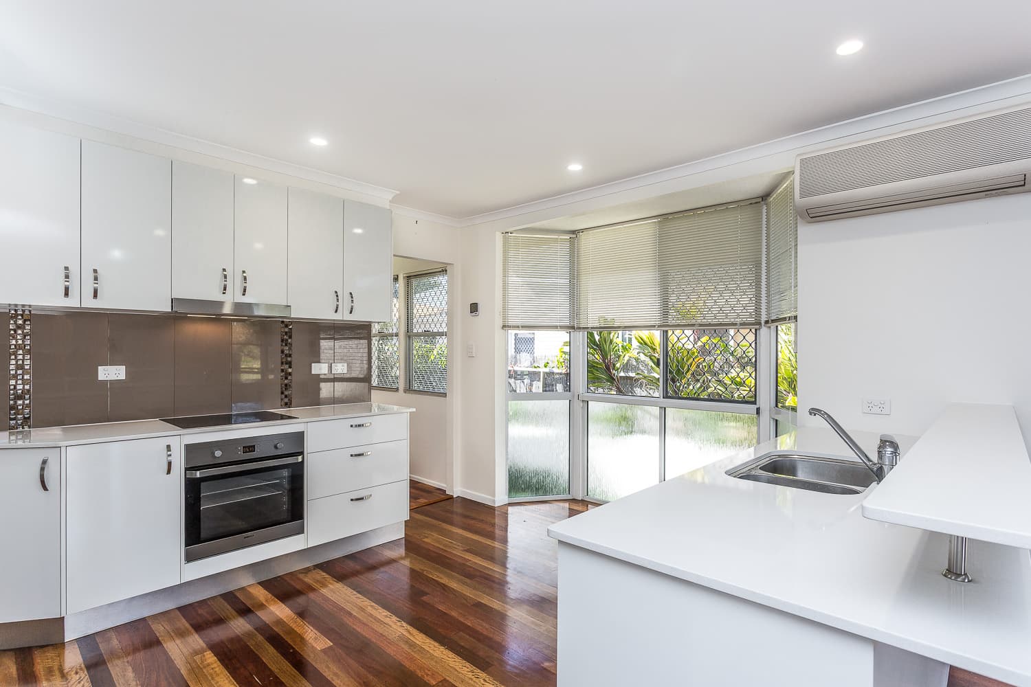 32a Jeays Street, Scarborough, Scarborough - Thumbnail 2