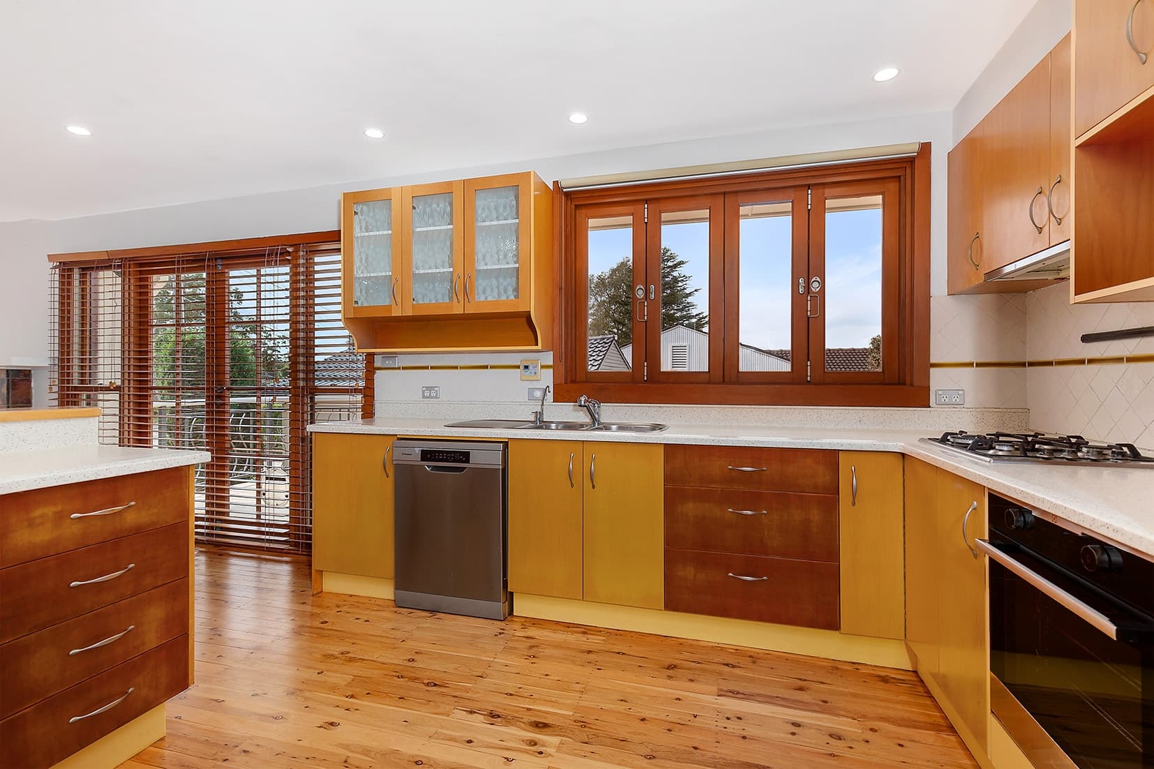2 Blarney Avenue, Killarney Heights, Killarney Heights - Thumbnail 5