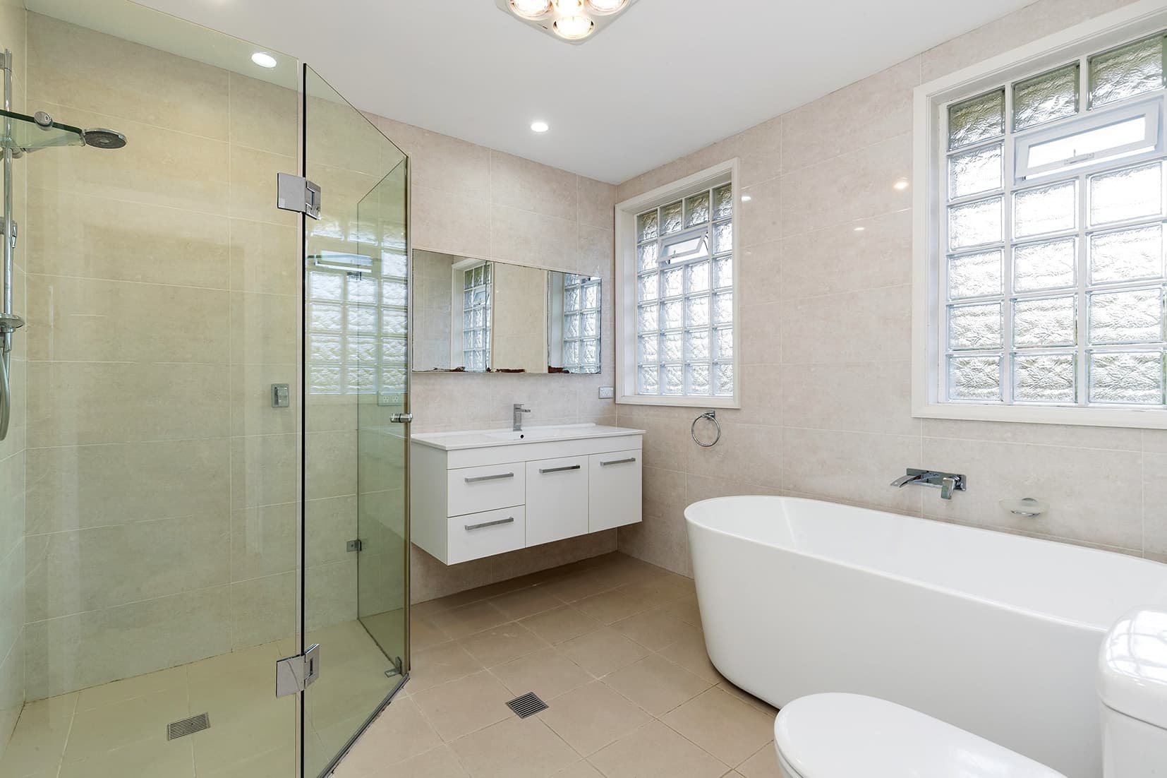 2 Blarney Avenue, Killarney Heights, Killarney Heights - Thumbnail 6