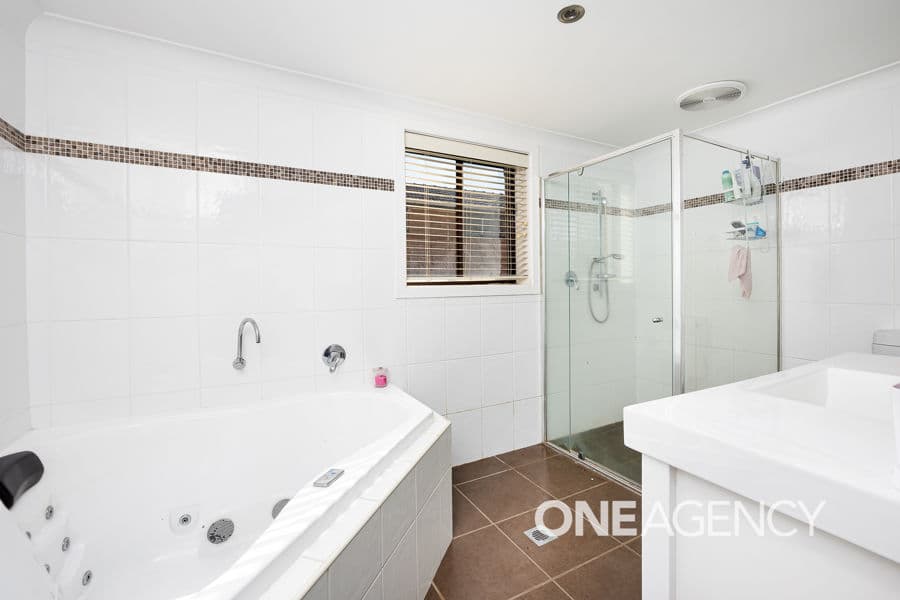 1 COOGAN Street, Mount Austin, Mount Austin - Thumbnail 5