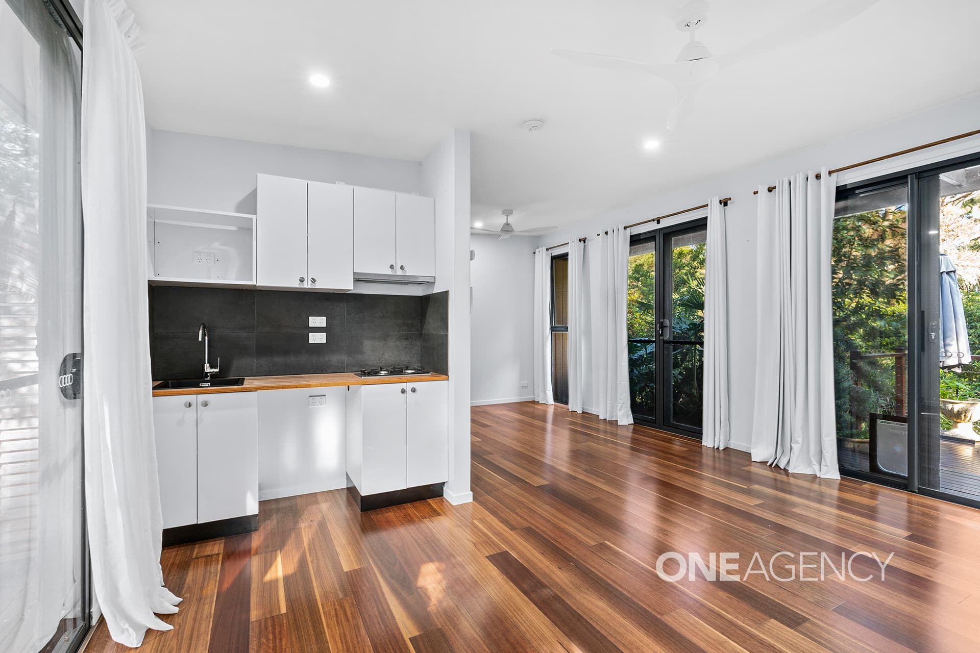 15 Fisher Street, Wrights Beach, Wrights Beach - Thumbnail 3