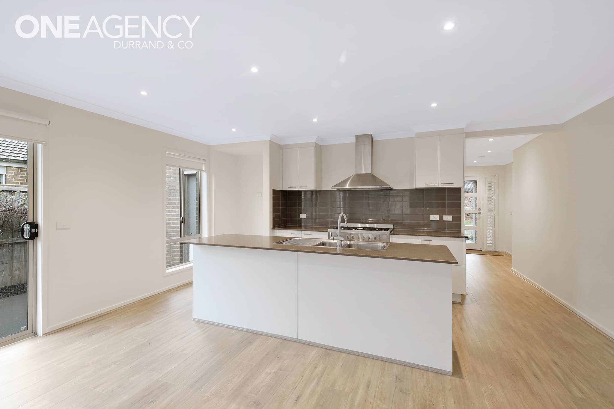 40 Meadowbrook Crescent, Warragul, Warragul - Thumbnail 2