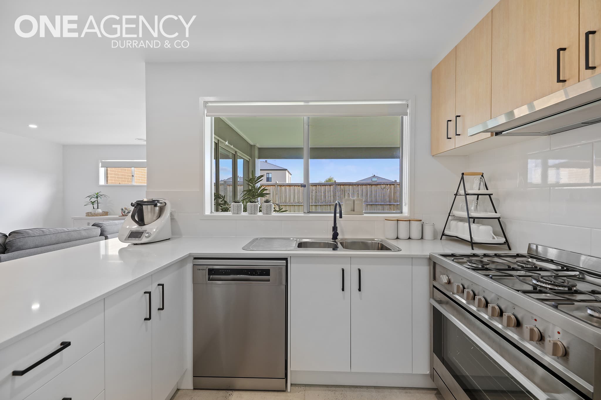 16 Heartwell Street, Warragul, Warragul - Thumbnail 3