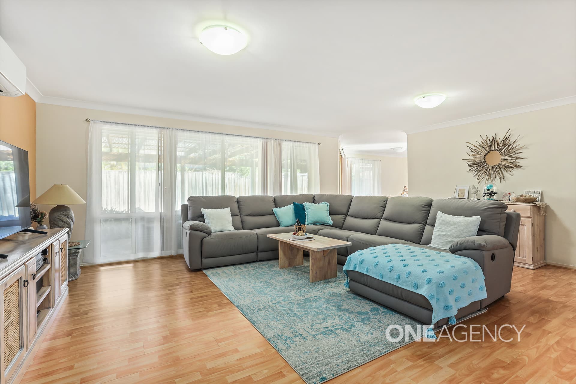 17 Silverwood Place, Horsley, Horsley - Thumbnail 2