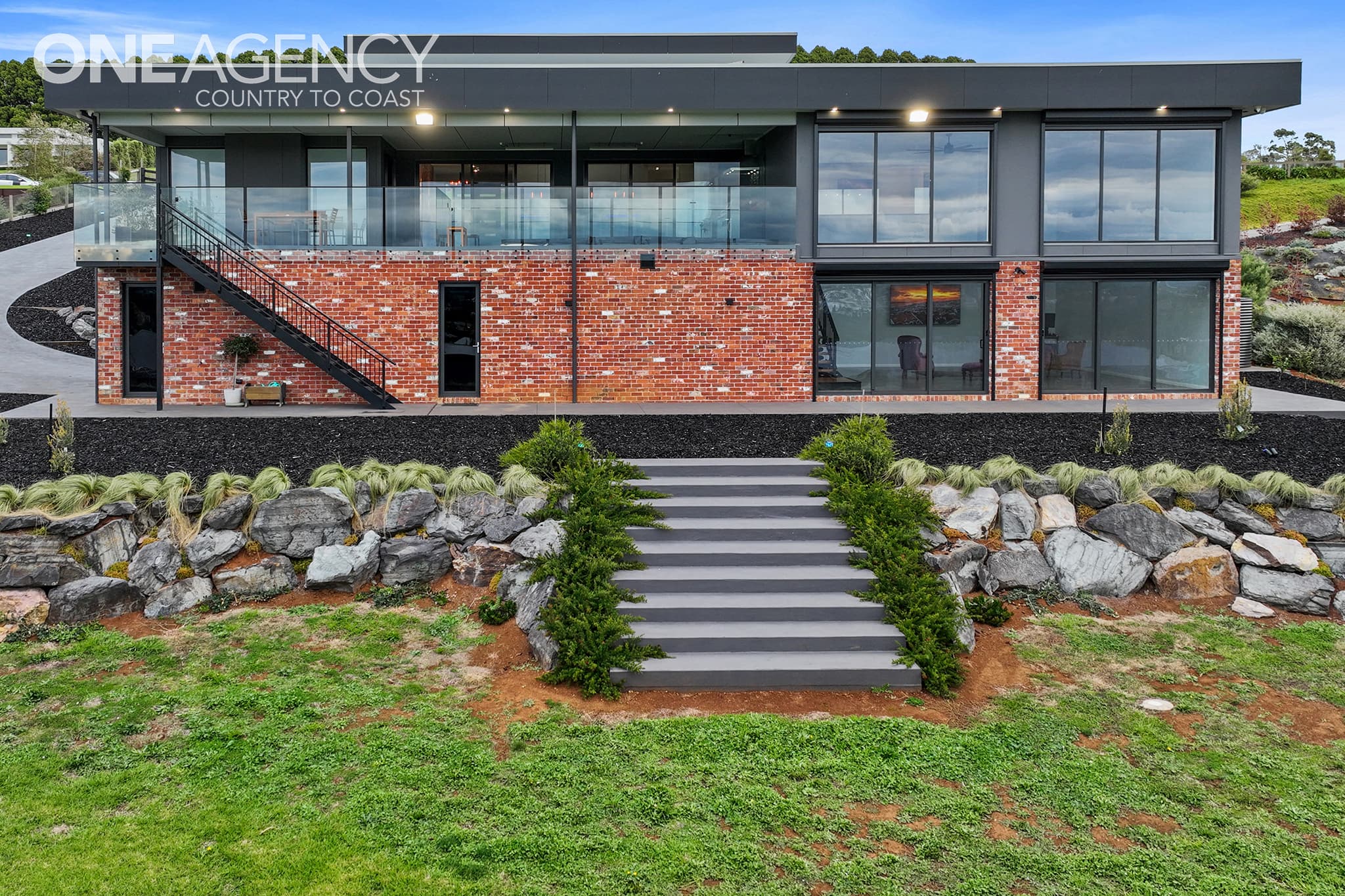 12 Emerald Drive, Warragul, Warragul - Thumbnail 2
