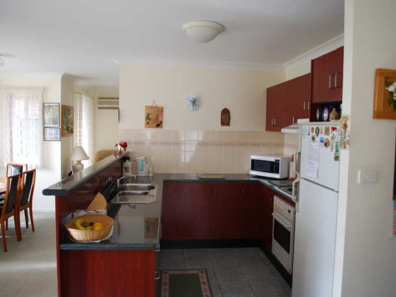 2 Ashmore Crescent, Kanahooka, Kanahooka - Thumbnail 3