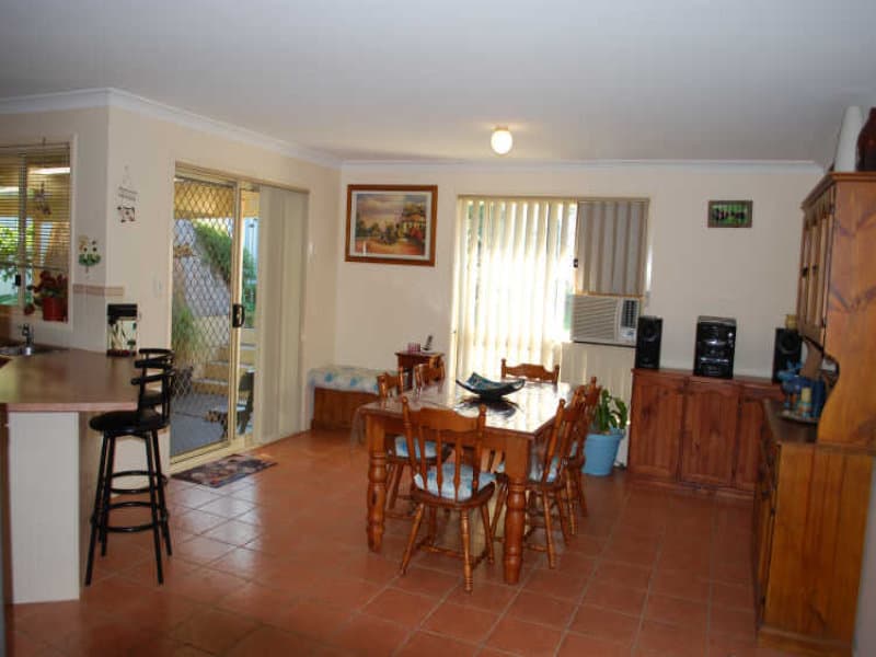 15 Woodside Circuit, Horsley, Horsley - Thumbnail 3