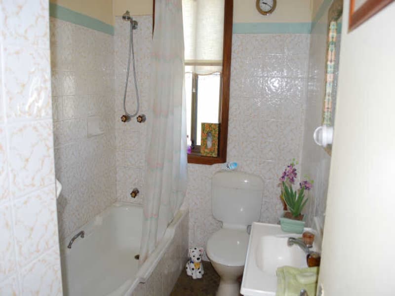 65 Nottingham Street, Berkeley, Berkeley - Thumbnail 2