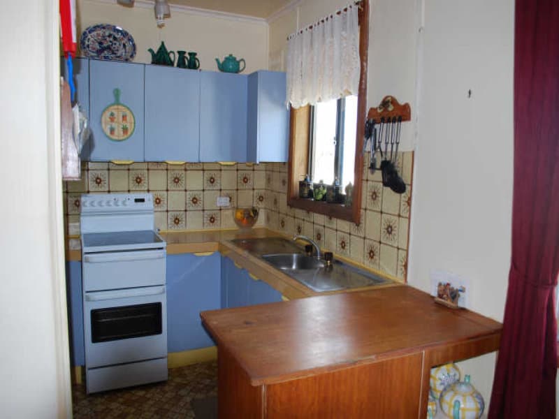 65 Nottingham Street, Berkeley, Berkeley - Thumbnail 5