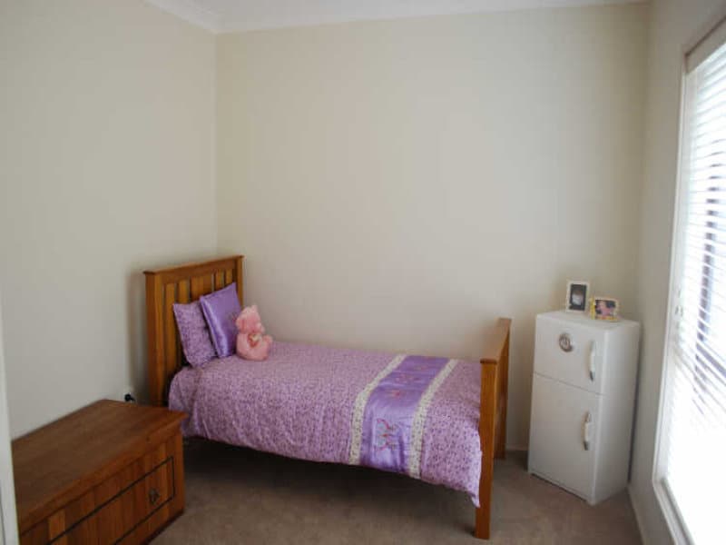 39 Ashley Avenue, Farmborough Heights, Farmborough Heights - Thumbnail 3