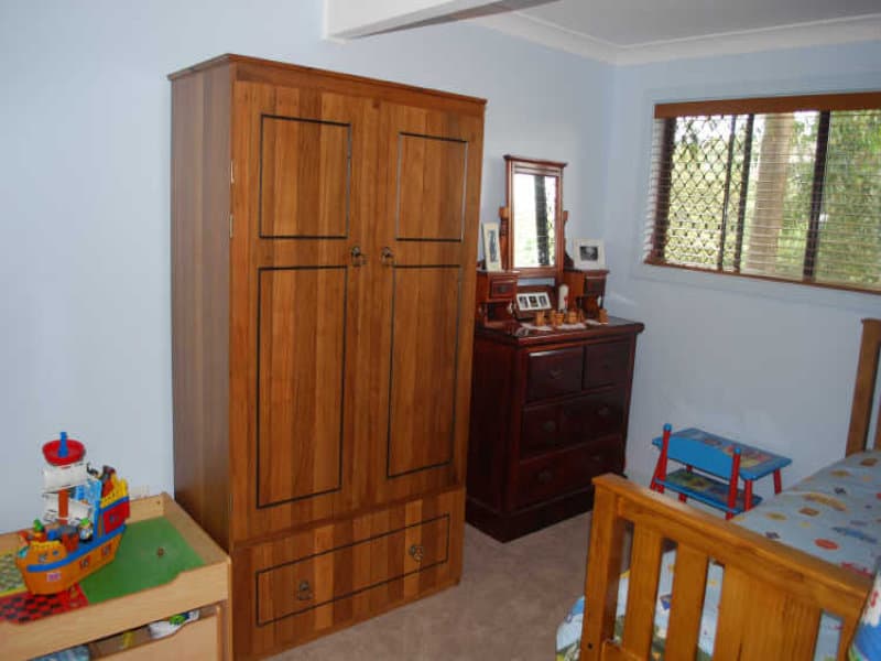 39 Ashley Avenue, Farmborough Heights, Farmborough Heights - Thumbnail 4