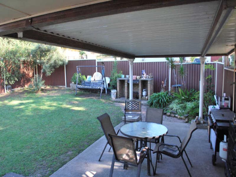 2 Kimbarra Crescent, Koonawarra, Koonawarra - Thumbnail 8