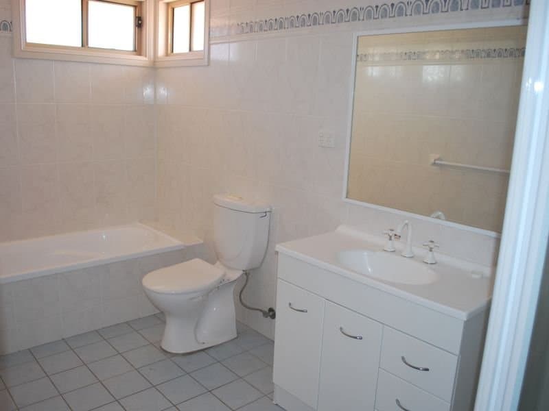 1 Eucumbene Avenue, Flinders, Flinders - Thumbnail 3