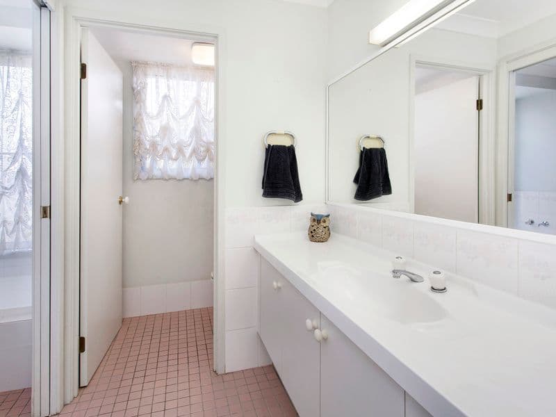 15 Amanda Place, Horsley, Horsley - Thumbnail 6