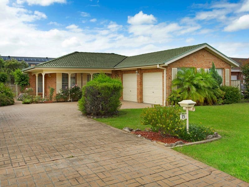15 Amanda Place, Horsley, Horsley - Image 1