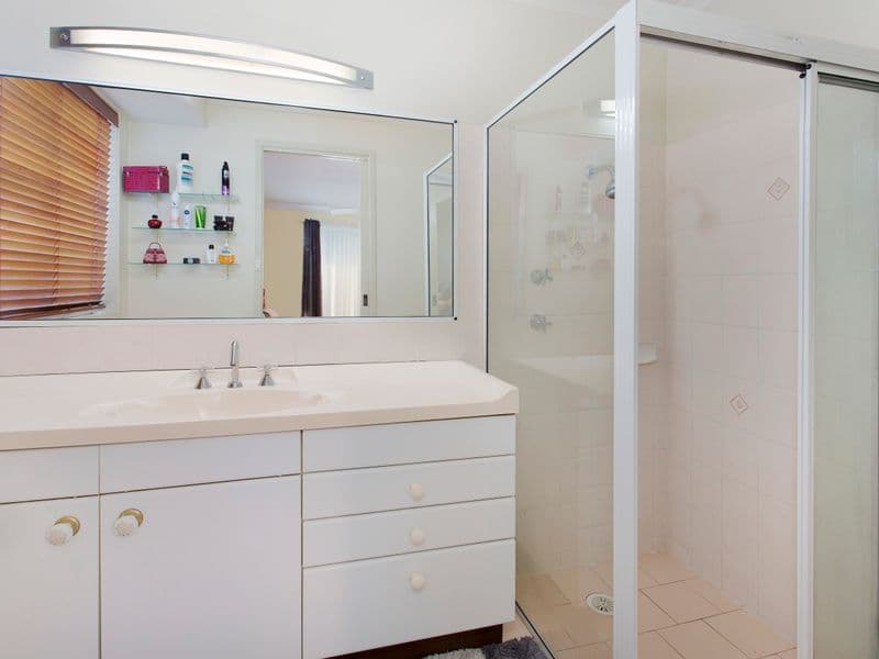 11 Throsby Avenue, Horsley, Horsley - Thumbnail 7