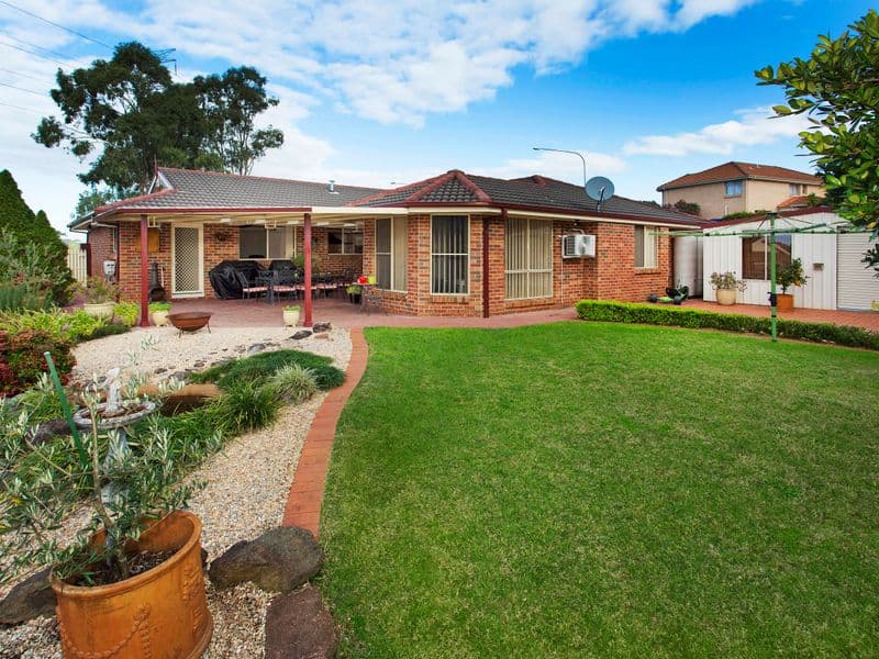 26 Ashton Vale Grove, Horsley, Horsley - Thumbnail 3