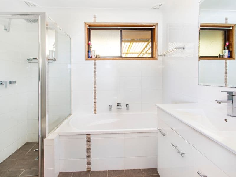 27 Tait Avenue, Kanahooka, Kanahooka - Thumbnail 7