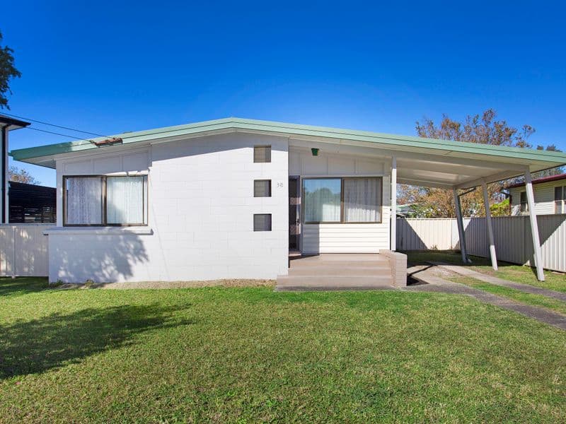 38 Bambil Crescent, Dapto, Dapto - Image 1