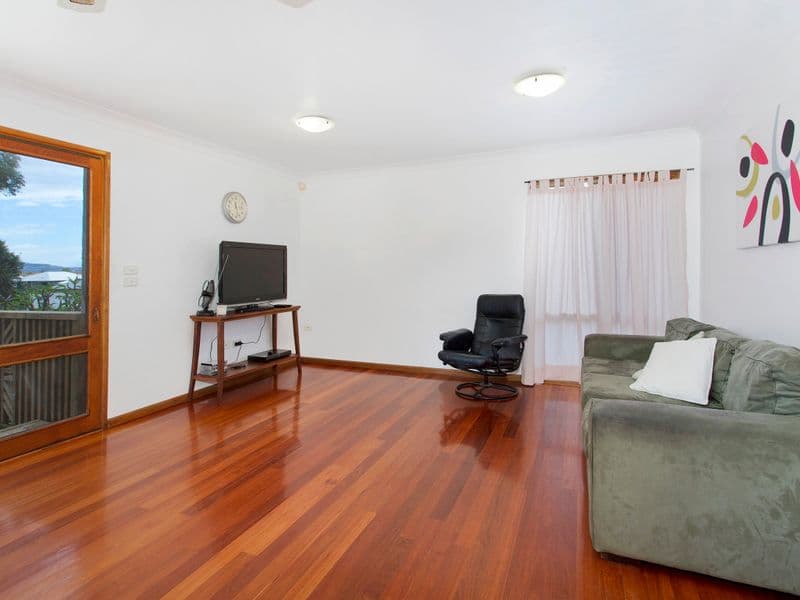 62 Edgeworth Avenue, Kanahooka, Kanahooka - Thumbnail 3
