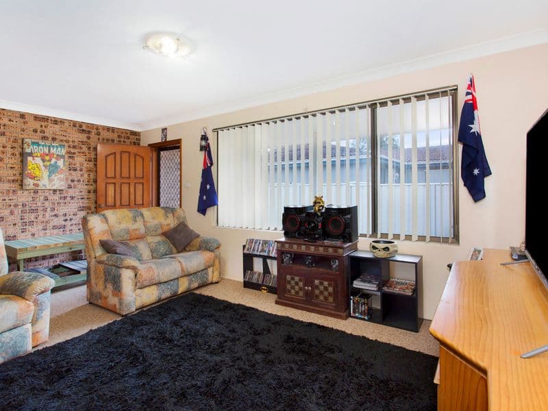 42 Palmer Avenue, Kanahooka, Kanahooka - Thumbnail 2