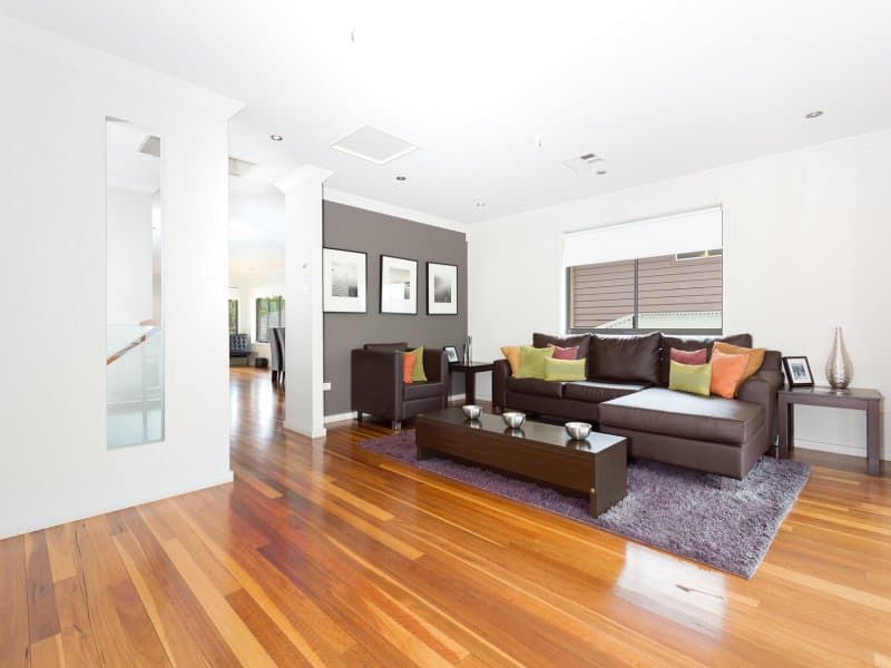13 Haywards Bay Drive, Haywards Bay, Haywards Bay - Thumbnail 6
