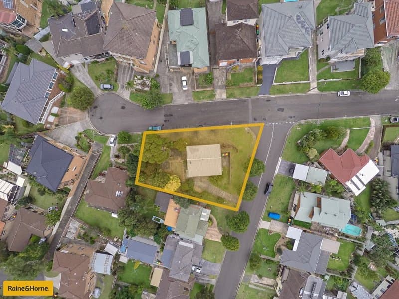 85 Strata Avenue, Barrack Heights, Barrack Heights - Thumbnail 2