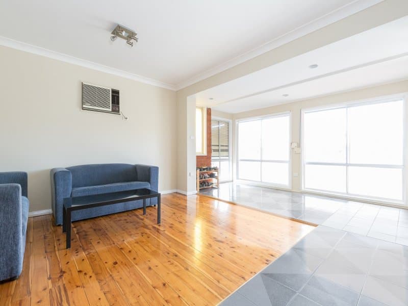 15 Tarana Avenue, Kanahooka, Kanahooka - Image 1