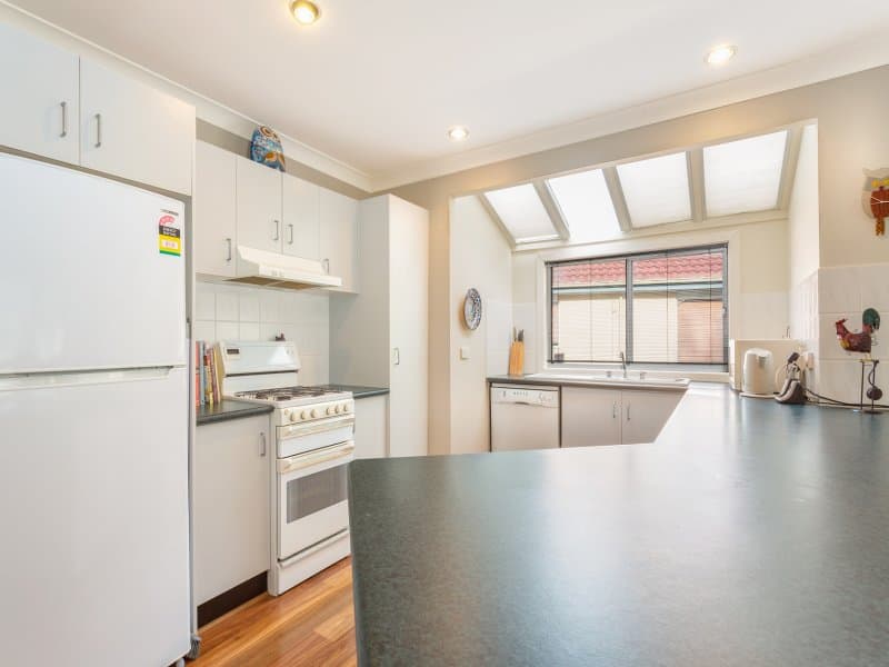 2 Stanthorpe Drive, Kanahooka, Kanahooka - Thumbnail 8