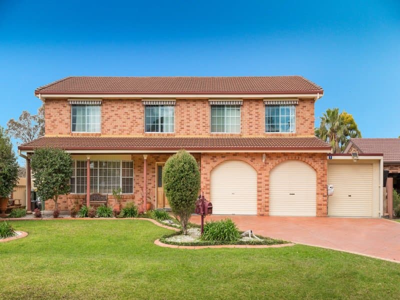 8 Ballantine Place, Horsley, Horsley - Image 1