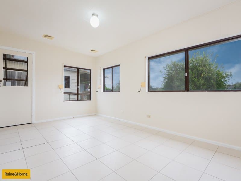 15 Billabong Avenue, Dapto, Dapto - Image 1