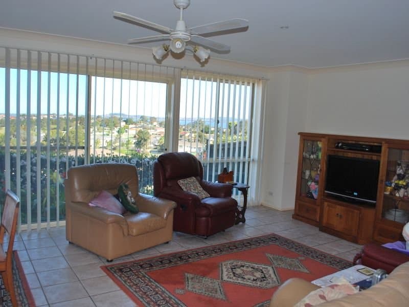 26 Sanderson Road, Kanahooka, Kanahooka - Thumbnail 4