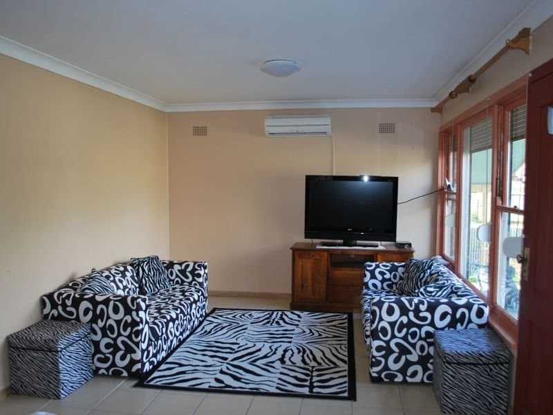 32 Culgoa Crescent, Koonawarra, Koonawarra - Thumbnail 2