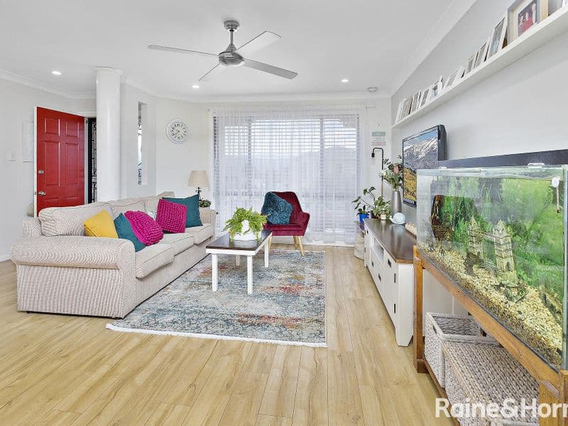 14 Shannon Drive, Albion Park, Albion Park - Thumbnail 4