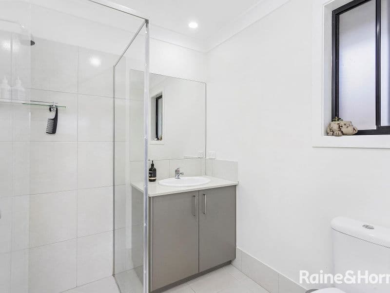 71 Alkira Circuit, Horsley, Horsley - Thumbnail 6