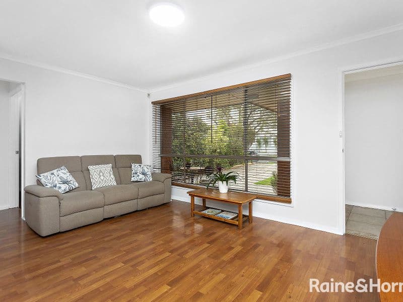 23 Tarana Avenue, Kanahooka, Kanahooka - Thumbnail 5