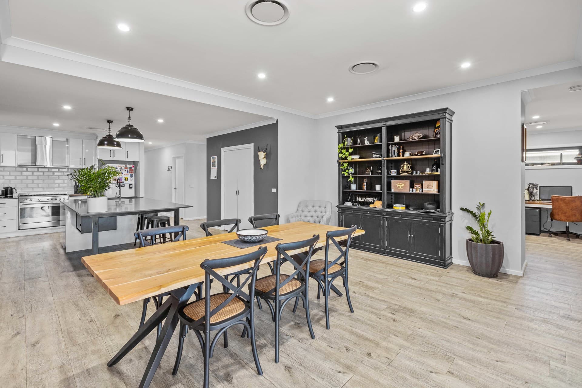 563 Etiwanda Avenue, Mildura, Mildura - Thumbnail 5